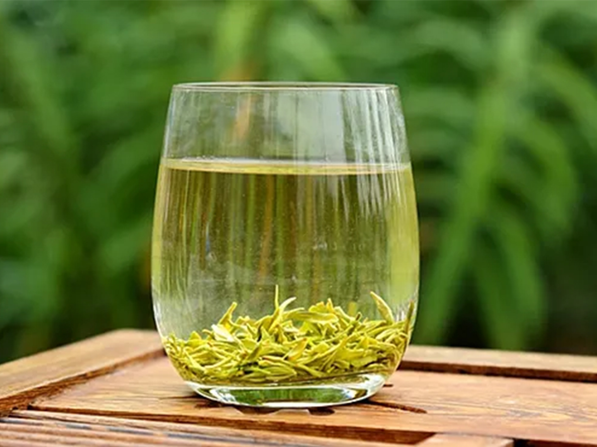 黃茶